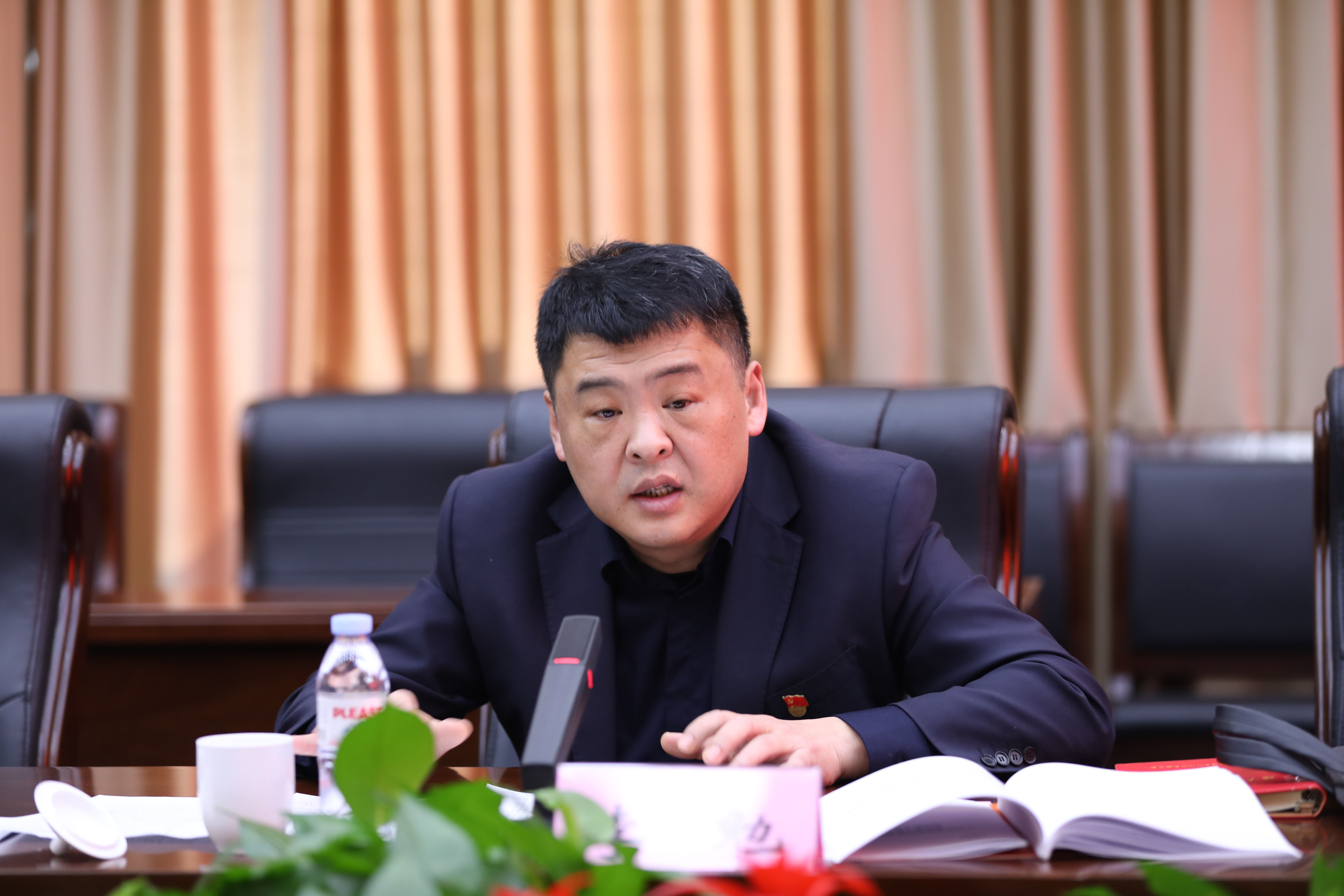 维多利亚老品牌vic(集团)官方网站