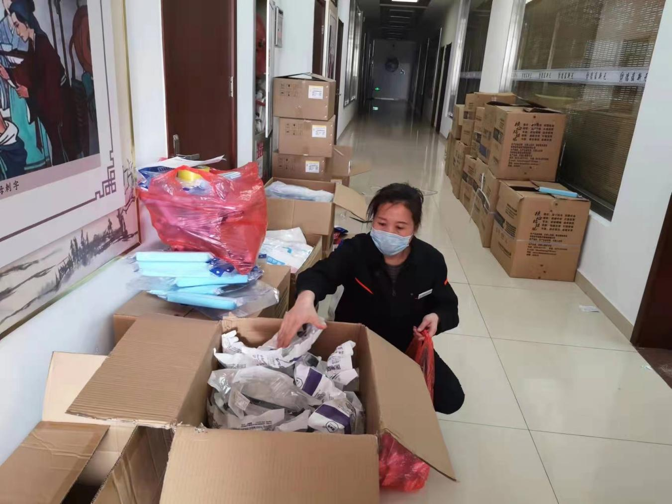 维多利亚老品牌vic(集团)官方网站
