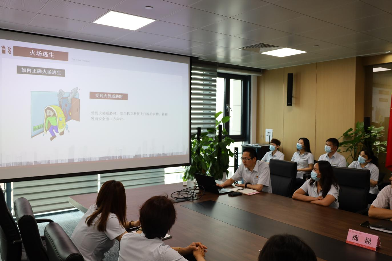 维多利亚老品牌vic(集团)官方网站