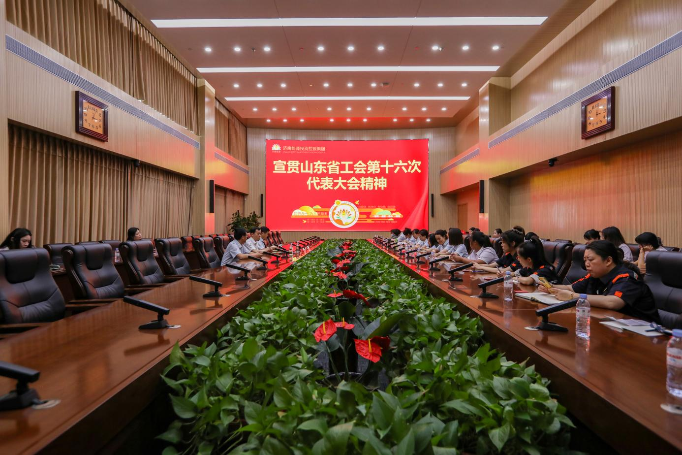 维多利亚老品牌vic(集团)官方网站