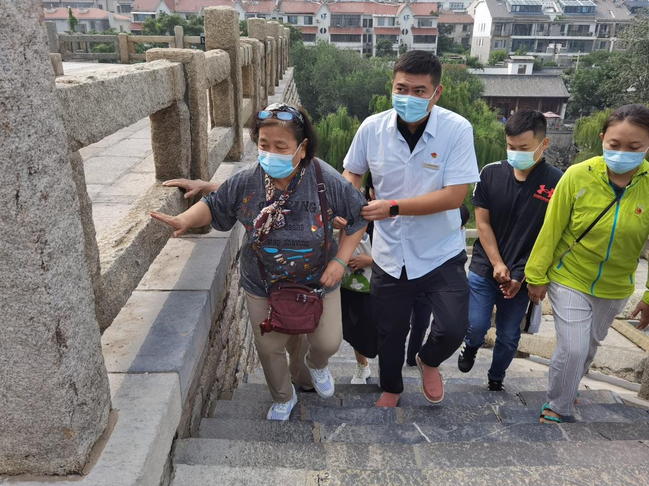 维多利亚老品牌vic(集团)官方网站