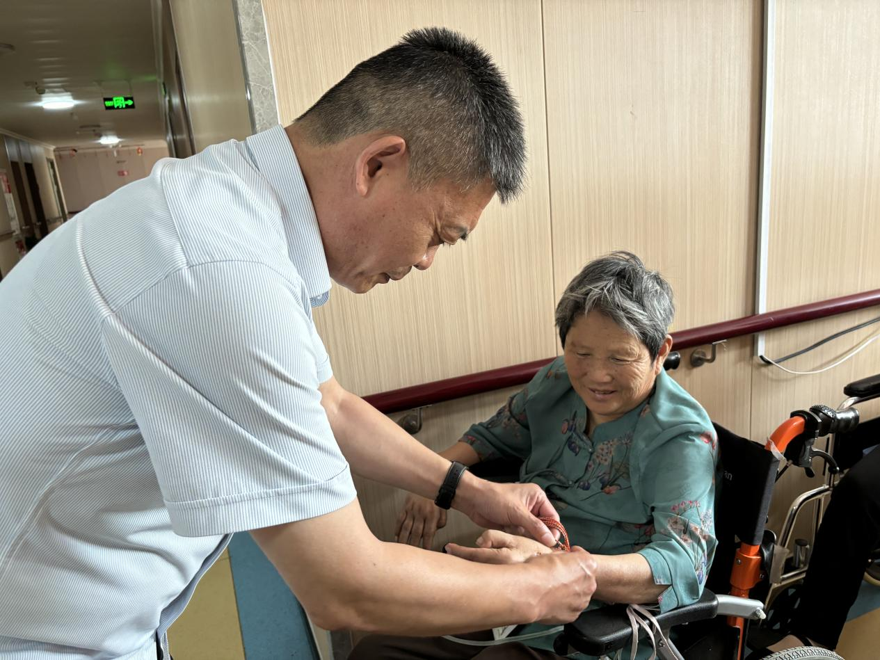 维多利亚老品牌vic(集团)官方网站